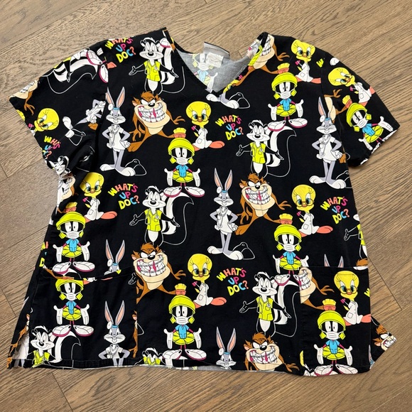LOONEY TOONS Scrub Top Plus Size Scrubs - Picture 2 of 6